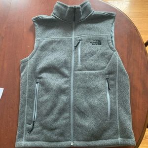 The north face Gordon Lyons vest